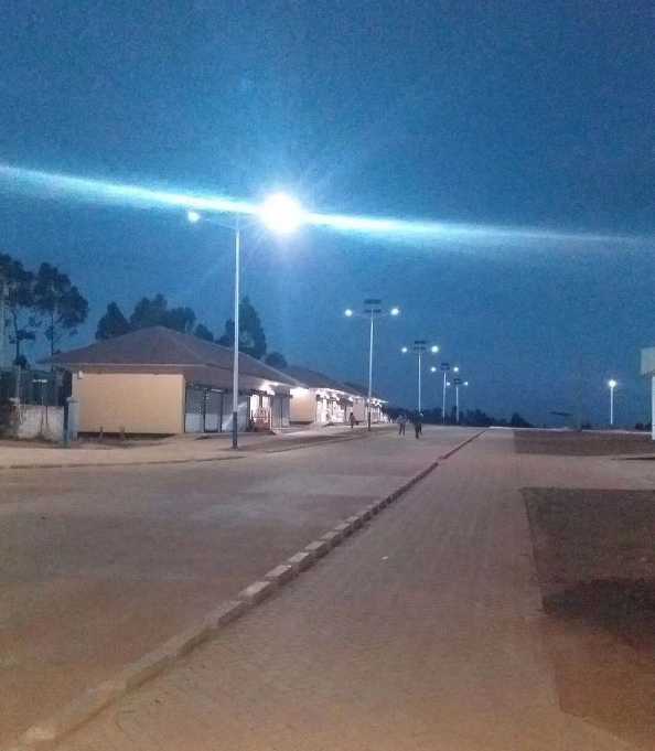 历城区非洲科特迪瓦太阳能路灯工程